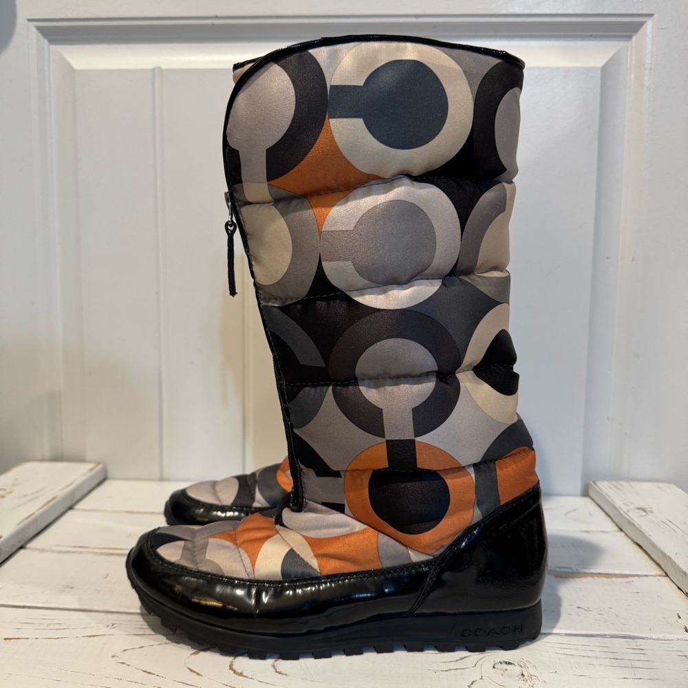 Coach Multicolor Jolt Optic Art Puffer Snow Boots Winter & Rain Boots Size 8.5
